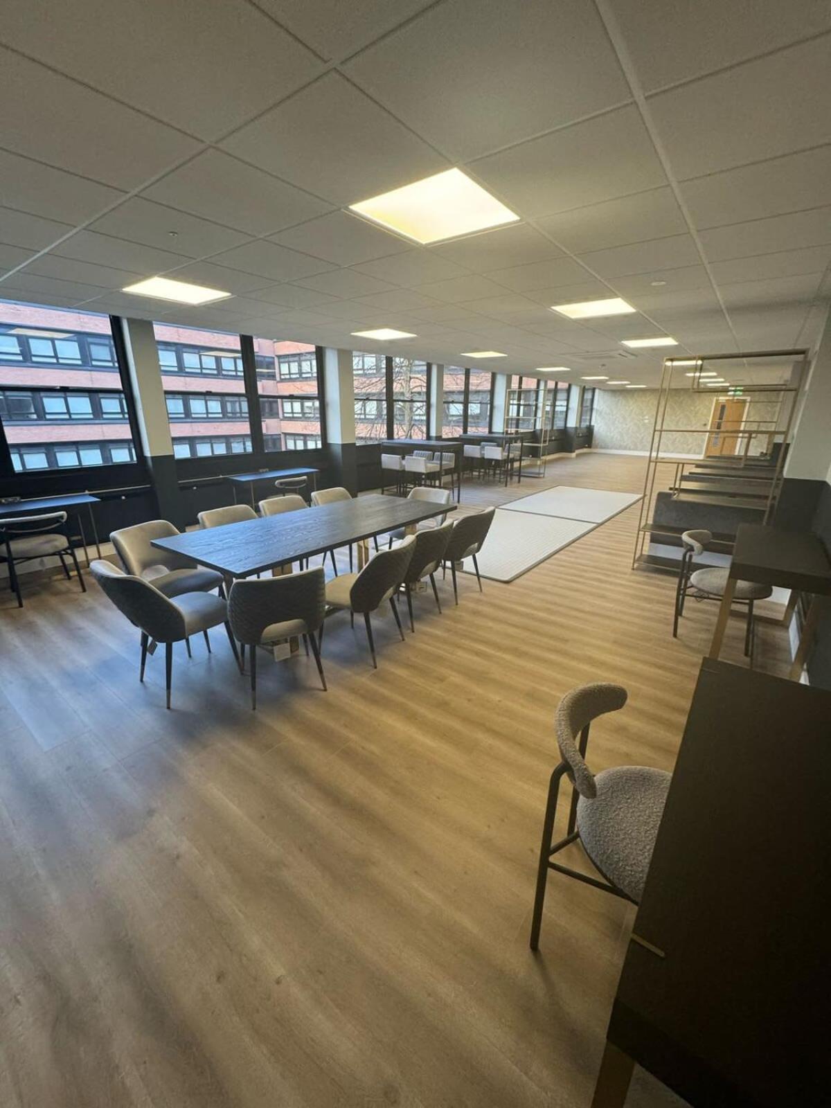 Apartamento Bright Contemporary In