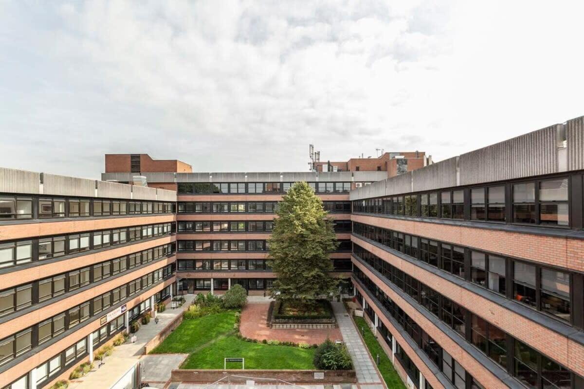 Apartamento Bright Contemporary In East Grinstead
